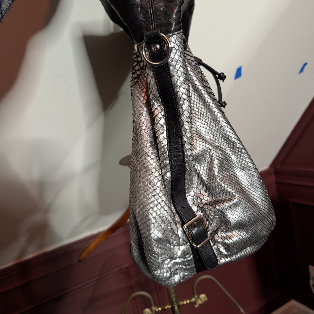 Barbara Bui Genuine Snakeskin Exotic Silver Leather Bucket Bag LARGE Italian - Picture 13 of 14